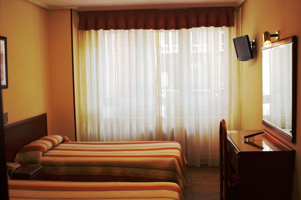 Hotel San Glorio Santander Pokój zdjęcie